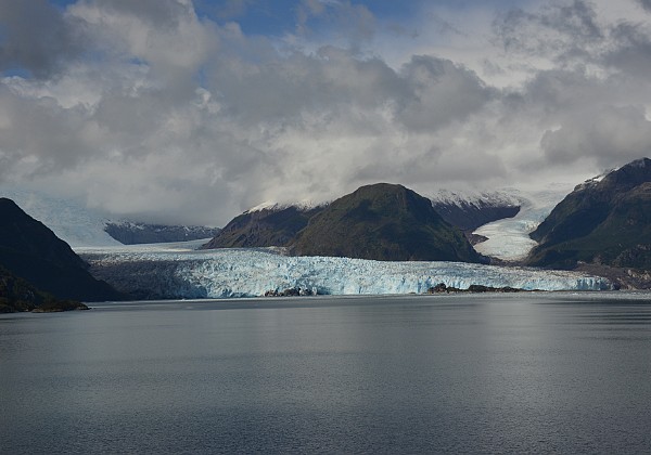 2013-03-06 Amalia(Skua) Glacier